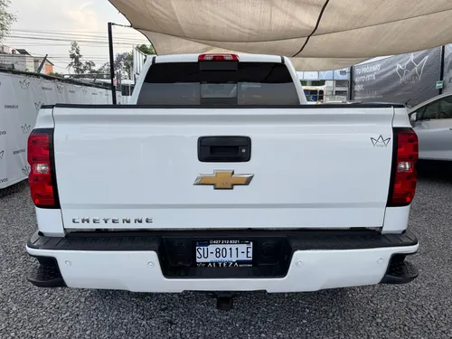 Chevrolet Cheyenne 5.4 2500 Doble Cab Lt Z71 4x4 At