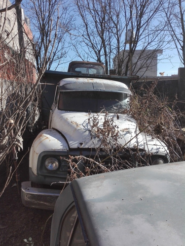 Bedford Volcador Trivuelco