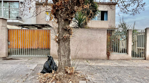 Departamento Tipo Casa Con Piscina Y Jardin Propio Primer Pi