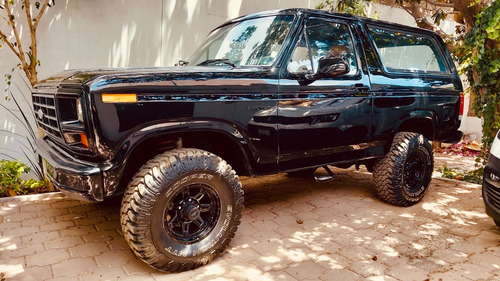 Ford Bronco Xlt 4x4 1982