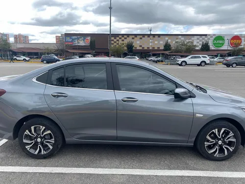 Chevrolet Onix 1.0T Premier Sedan At