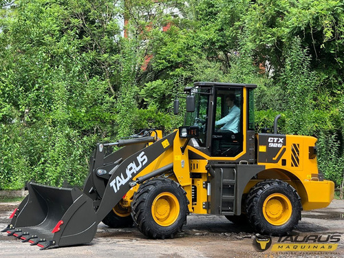 Pala Cargadora Ctx926 Serie Ii Capacidad 1,0 M³