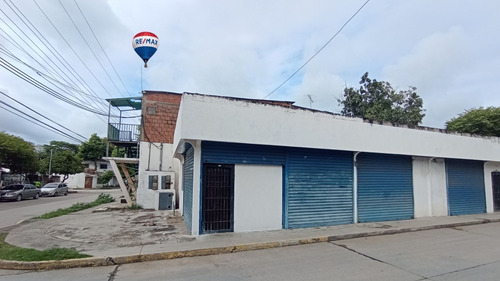 Imagen 14 de 17 de Local En La Asunción Isla De Margarita
