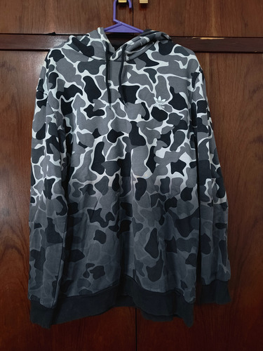 Conjunto Adidas Originals Camo Buzo Talle Xl Y Pantalón M (Usado)