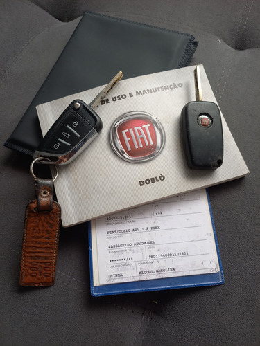 Fiat Doblo 1.8 16v Adventure Xingu Locker Flex 5p
