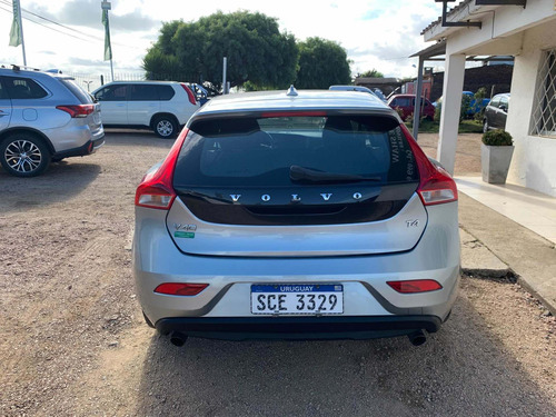 Volvo V40 1.6 T4 At High 180cv 2015