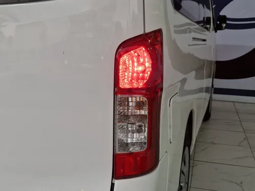 Nissan Urvan 2.5 15 Pas Amplia Aapack Seg Mt