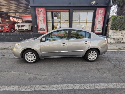 Nissan Sentra 2010 Custom