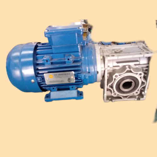 Motorreductor 1/2 Hp Trifasico 1500 /60 Rpm