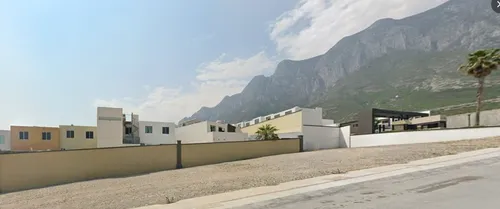 Aproveche Oportunidad, Casa De Remate Bancario En Valle Del Sereno, Fracc. Las Nubes. Col. Real Del Valle Santa Catarina-nuevo León