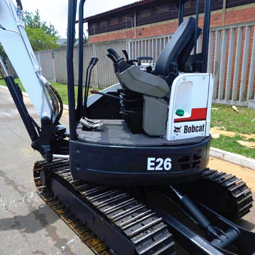 Mini Escavadeira Bobcat E26 - Ano 2018