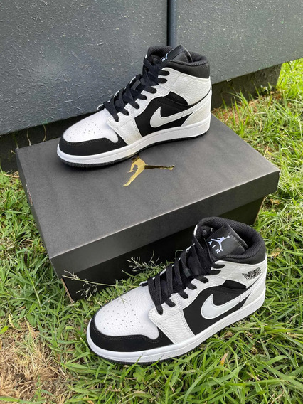 Venta \u003e jordan retro 1 negros \u003e en stock