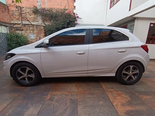 Chevrolet Onix 1.4 Ltz 5 p