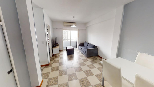 Luminoso 3 Ambientes Con Balcón Y Patio, Excelente Distribución!! - Villa Crespo