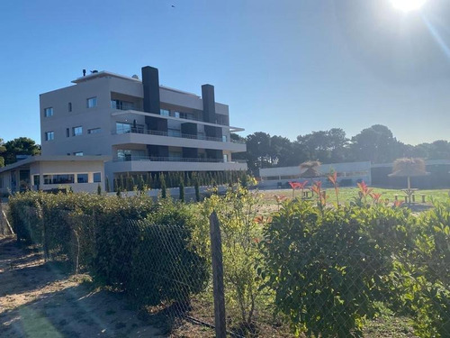 Imagen 14 de 14 de Complejo Residencias Náyades - Amplitud, Delicadeza Y Confort