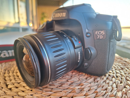  Canon Eos 7d + Sin Lente Usada-grabadora.sin Detalles