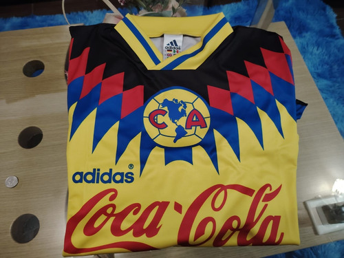 Jersey América Las Abejas Africanas Talla M (Usado)