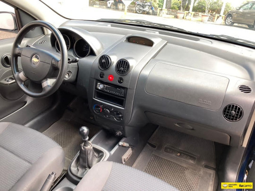 Chevrolet Aveo .