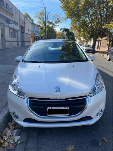 Peugeot 208 1.6 Feline 2013