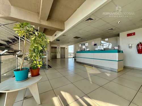 San Felipe - Vende Box En Centro Medico Integral Aconcagua
