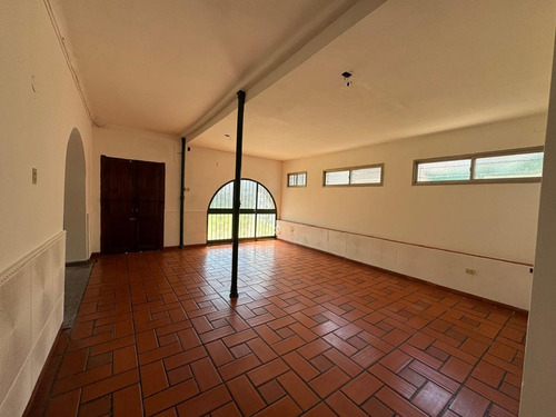 Venta Casa 6 Dorm. San Nicolas Centro