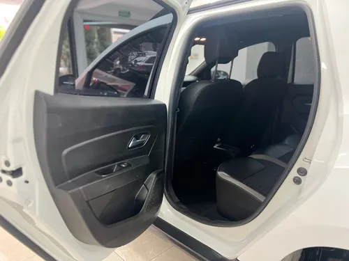 Renault Duster Icónic MT 1.3 Turbo 4x4 2024