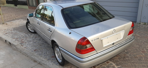 Mercedes Benz C220 Elegance At