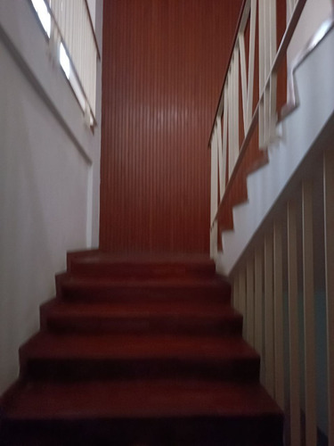 Casa Chapellin Con Excelente Ubicación A Una Cuadra Y Media Del Country Club. Jl