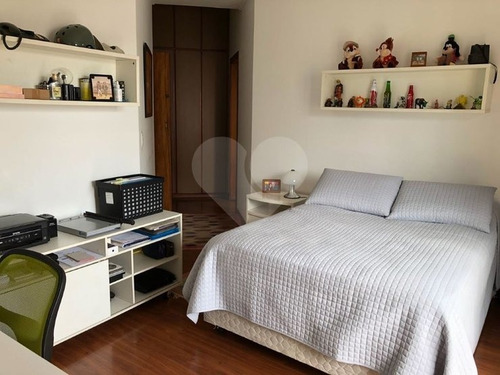 Apartamento Com 4 Quartos À Venda, 272 M² Por R$ 1.300.000 - 298-im338809
