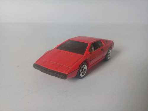  Hot Wheels  Lotus Esprit S1 Red 1/64 Car 2015