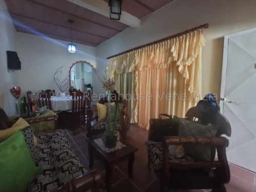 Imagen 4 de 15 de Casa En Venta El Macaro Turmero 22-11901 Ag