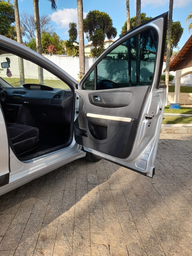 Imagem 1 de 9 de Citroën C4 2011 1.6 Glx Flex 5p