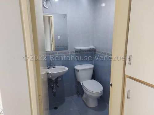 Imagen 6 de 7 de Oficina En Alquiler Urb. Santa Paula # 23-5499