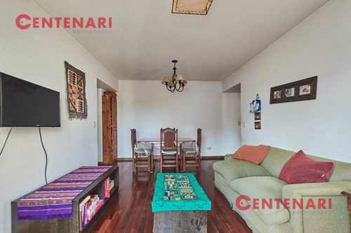 Venta - Departamento - Coghlan - 2 Ambientes - Gran Terraza Propia