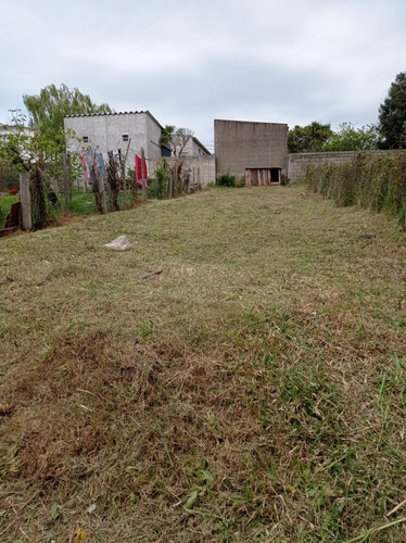 Vendo Casa En La Ciudad De Castillos, 2 Cuartos