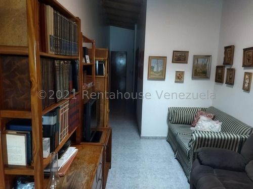 Imagen 9 de 14 de Casa En Venta Angelica Guzman Sm Mls #22-2576