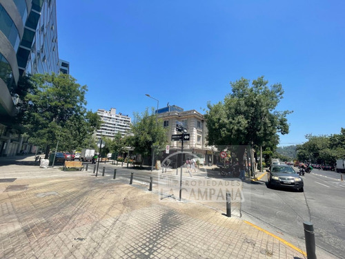 Oficina 621 Mts2 Incluye 10 Estacionamientos, Piso Completo