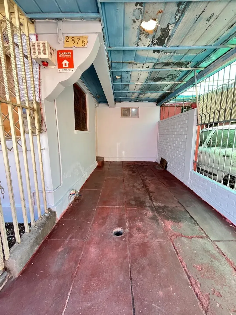 Imagen 2 de 18 de Venta Amplia Casa 4d - Lo Espejo