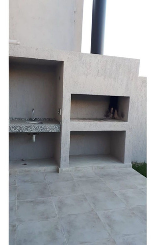 Imagen 25 de 26 de Hermoso Duplex En Barrio Cerrado A La Venta - Nuevo Urca