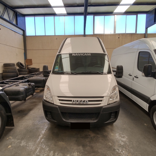 Iveco Daily 3.0 Furgon 55c16 H3 155cv 17.2m3 3950