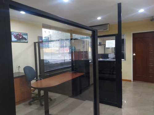 Imagen 12 de 24 de Galpon De 4100 Mt2 En Venta, Av Constitución - Maracay