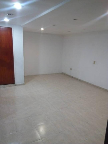 Imagen 3 de 6 de Se Vende Local Comercial De 36mts2 Ubicado En El C.c. San Valentín, En Av. Principal El Ingenio, Urb. Parque Alto. Diagonal Al Conjunto Residencial Parque Alto - Ys