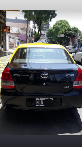 Toyota Ethios Taxi Con Licencia