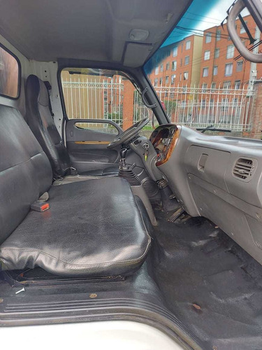 Hyundai Hd65