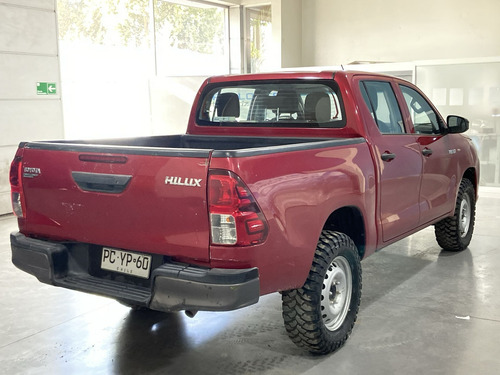Toyota Hilux Dx 4x4 Pcyp60