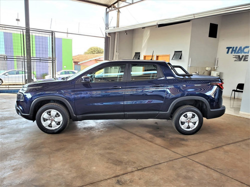 Imagem 3 de 13 de Fiat Toro 1.8 16v Evo Flex Endurance At6