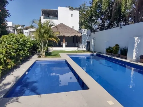 Casa En Condominio Amueblada Y Con Alberca, En Jiutepec Morelos.