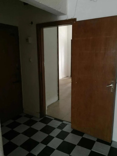 Imagen 5 de 11 de Linda Casa 2 Dormitorios-garaje-patio Zona La Comercial!