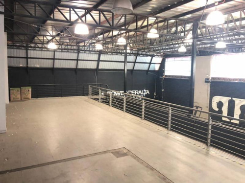 Local Comercial 400 M2 Sector Oriente A Mts Del Mall Marina