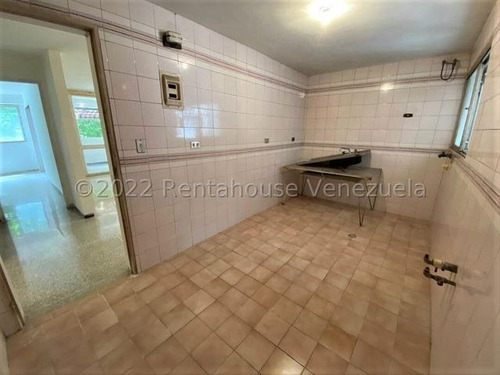 Imagen 16 de 20 de Amplio Apartamento Precio De Oportunidad En Altamira